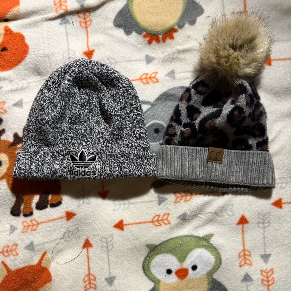 Women’s Beanie Set